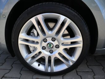 Škoda Superb 3.6 V6 4x4 191kW r.2012 serviska zachovalý stav - 19