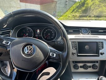VW PASSAT 1.6 TDI 88kw, ////PLNÝ SERVIS VW//// - 19
