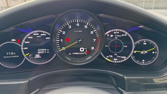 Porsche Panamera 4 E-Hybrid - 19