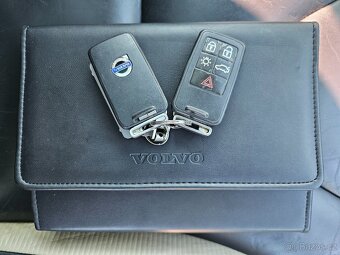 VOLVO XC60 2011 3.0 T6 224kW AWD 4x4 R-DESIGN,PANORAMA,NAVI - 19