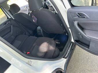 Škoda YETI 1.2Tsi 81kw zachovali stav - 19