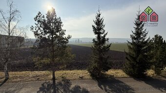 Rodinný dům 5+1, užitná plocha 178 m2, pozemek 815 m2, ulice - 19