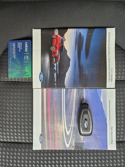 Ford KUGA 2,5 140kW 4x4 AWD ST-LINE 2021 ČR FullLED NAVI DPH - 19