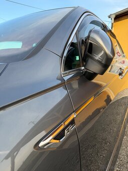 Volkswagen Tiguan, R-LINE 2.0TDI 140kW DSG 4X4 ČR - 19