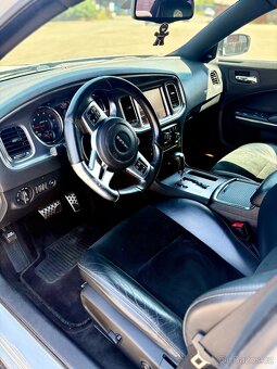 2014 Dodge Charger SRT Superbee | 392 HEMI | 470 koní - 19
