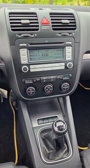 Volkswagen Golf R-Line 1.9 TDI 77KW/105 koní R.V.03/2008 - 19