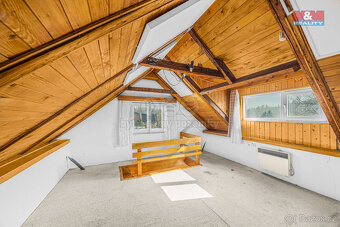 Prodej rodinného domu s garáží, 135 m², Praha, ul. K Horkám - 19