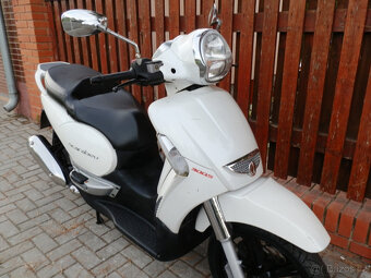 Aprilia Scarabeo 300 Light (Sport) - 19