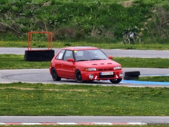 Mazda 323 _ 1.6 - 19