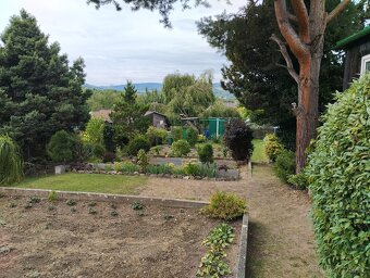 Zahrada na prodej - 19