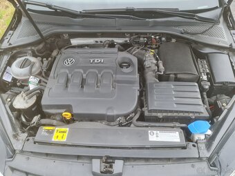 VW Golf 7 1.6TDI kombi, 77kW, 4/2016, servisní knížka - 19
