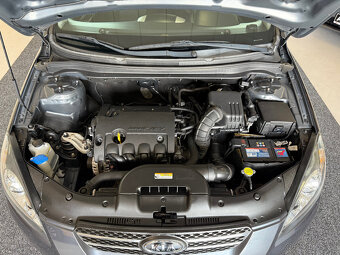 Kia Ceed 1.4i 1maj,CZ,po servisu,2x kola - 19