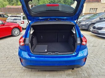 FORD FOCUS Titanium, r. v. 2020, plný servis - 19