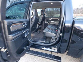 Dodge RAM 1500 5.7 V8 Laramie r.v.2020 - 19