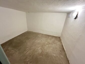 Rodinný dům / Vila, zahrada, garáž, vše v atraktivní lokalit - 19