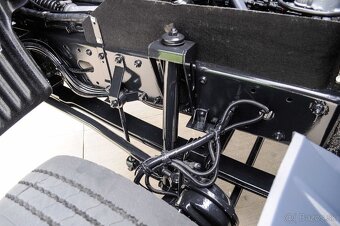 TŘÍSTRANNÝ SKLÁPĚČ / VYKLÁPĚČ MAN TGL 12.180 / EU4 - 19