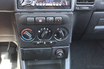 Opel Zafira, 1,6i 74KW, 7 - MÍST, STK 4/2026, r.v. 2000 - 19