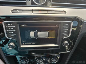 Passat B8 1,4 TSi 110KW Highline 2016 102tkm,KŮŽE, NAVI, TZ, - 19