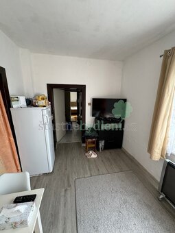 Prodám rodinný dům na krásném místě se zahradou vlastní vodo - 19