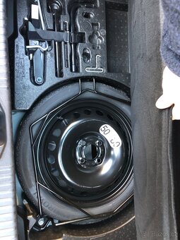 Renault Clio V 1,6 103 KW E-Tech Hybrid Automat Evolution - 19