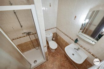 Penzion s restaurací v obci Guty s pozemkem 3170 m2 - 19