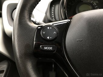 PEUGEOT 107 1.2 VT-I - 19