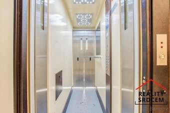 Pronájem zařízeného bytu 3+1 s lodžií, 77 m2, ul. U Kapličky - 19
