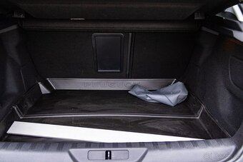 Peugeot 308 1.6 THP Allure 92kW / Aj na splátky / Protiúčet - 19