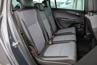 Opel Zafira 2013 - 19