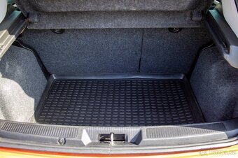 Fiat Punto Lounge 1.4 8v, 77k - 19