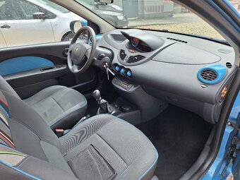 Renault Twingo 1.2i 16V 55KW S.Kniha, Polokabriolet - 19