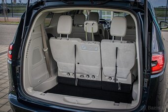 Chrysler Pacifica - 19