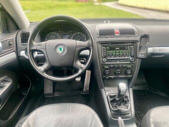 Škoda Octavia SCOUT 2.0 TDI 4X4 103KW COMBI ELEGANCE - 19