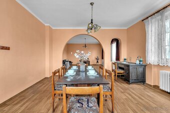 Prodej rodinného domu s restaurací, ev.č. 01049 - 19