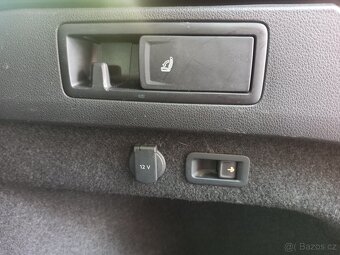 Volkswagen Passat Variant Business 2.0TDI 2021 149000 Manuál - 19