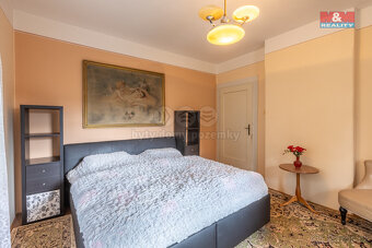 Prodej rodinného domu, 269 m², Jesenice, ul. Zahradní - 19