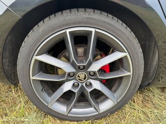 Škoda Octavia III. RS 2.0 TSI 162kw, Manuál - 19