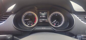 Škoda Octavia 3 1.5 TSI DSG - 19