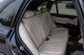 BMW X5 xDrive30d 190kW M-Packet - 19