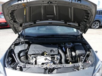 Opel Astra 1.6 CDTi 81kW LED,DPH,ČR,závěs - 19