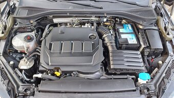 Superb combi Sporline 2.0TDI 147kW 4x4 DSG Weba-1.maj-DPH-ČR - 19