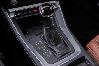 Audi Q3 45 2.0 TFSI S line quattro S tronic / ODPOČET DPH - 19