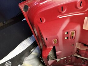 Dodge caliber dveře kapota - 19