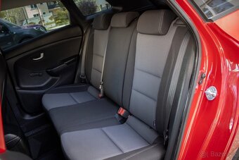 Hyundai i30 CW 1.4i MPI 16V DOHC Classic - 19