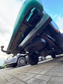 Toyota Hilux 2000 - 19