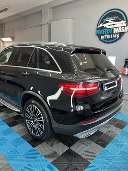 Prodám Mercedes-Benz GLC 220d 4x4 2015 Offroad packet - 19