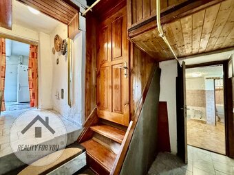 Prodej krásného rodinného domu/chalupy v Rovensku pod Troska - 19