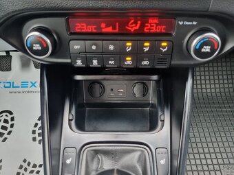 Kia Carens, 1.6 GDI - 19