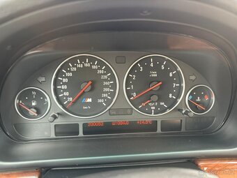 BMW M5 e39, r.v. 2000, najeto 200tis. km - 19