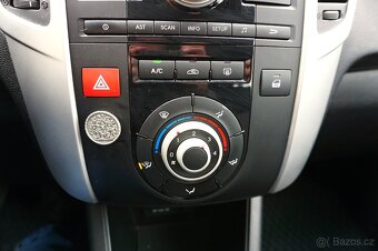 KIA VENGA 1,4 66KW LPG 2012 NOVÉ CZ - 19